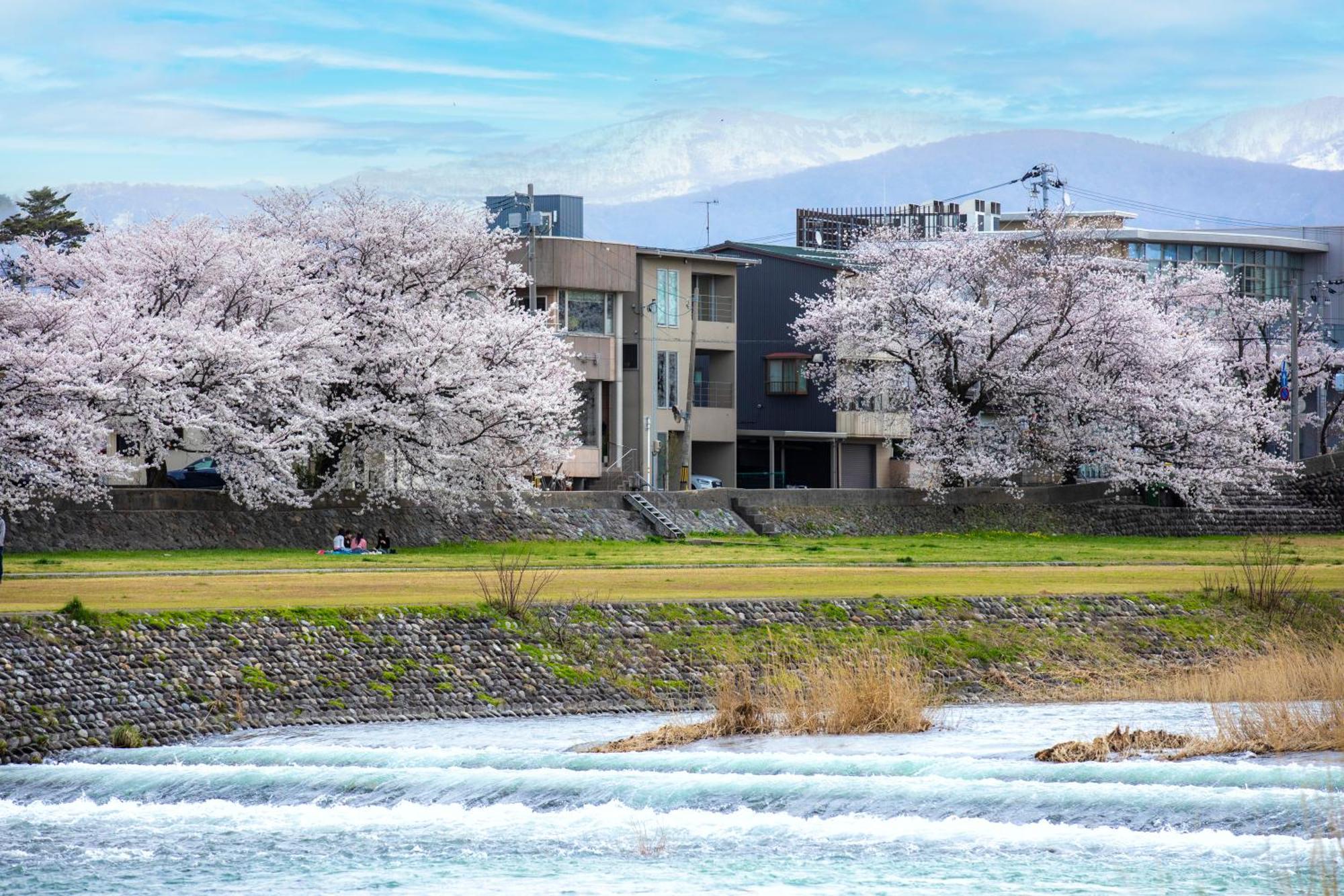 Ryokan Yuyaruru Saisai Kanazawa
